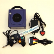Nintendo GameCube (purple) unboxed